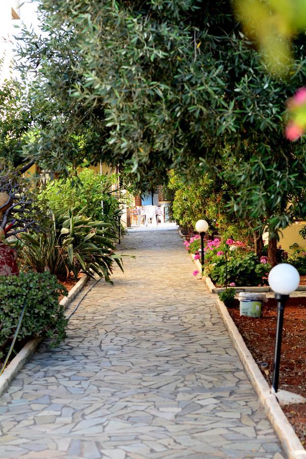 Alex Home Apartments Hersonissos  Exterior photo